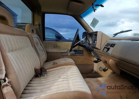 1994 GMC Sierra C1500 z USA, uszkodzony, nr VIN 1GTDC14Z9RZ554170